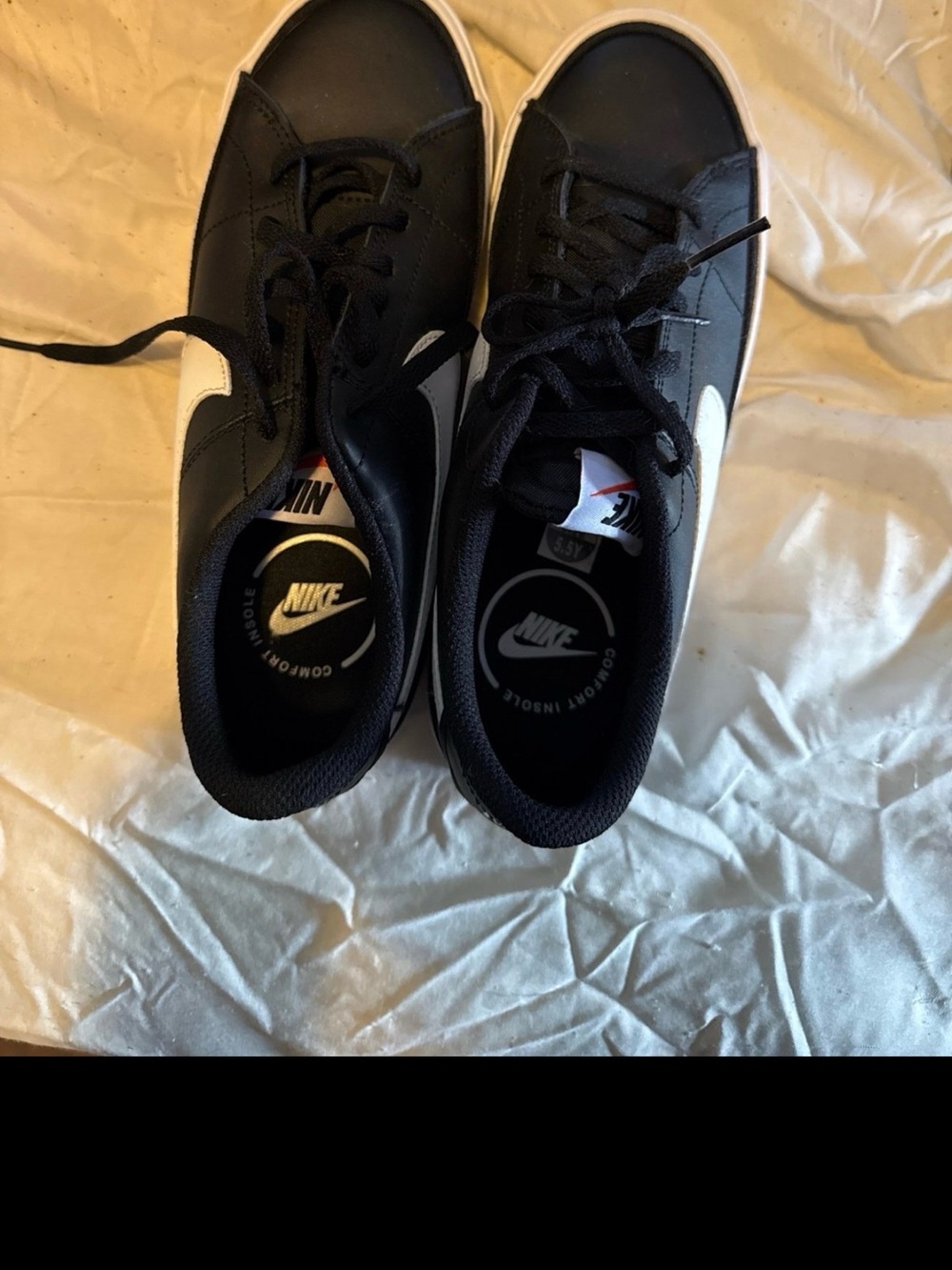 Nike Black and White Low-Top Sneakers with Swoosh